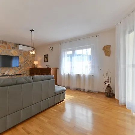 Appartamento Kapetan Traù